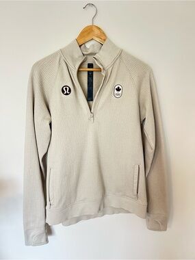 Lululemon Team Canada Engineered Warmth Half Zip Pullover